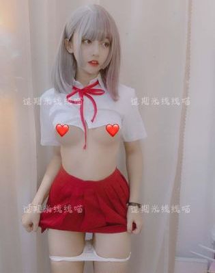 《进击的巨人》 免费观看_1080免费电视剧