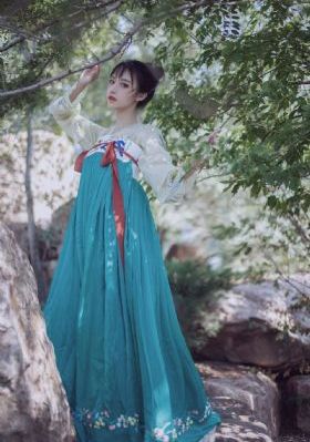 年轻善良的锼子6中文字2021_1080P神马影院手机在线